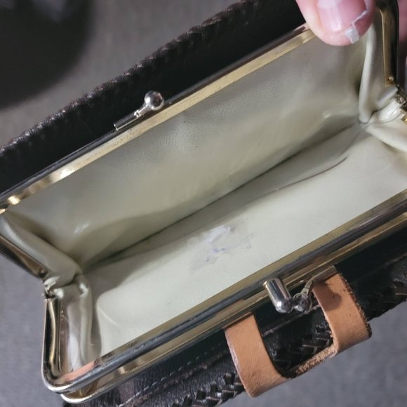 Gorgeous Vintage Southwest Style Hand tooled Bird and Flower Leather Wallet - Picture 5 of 9